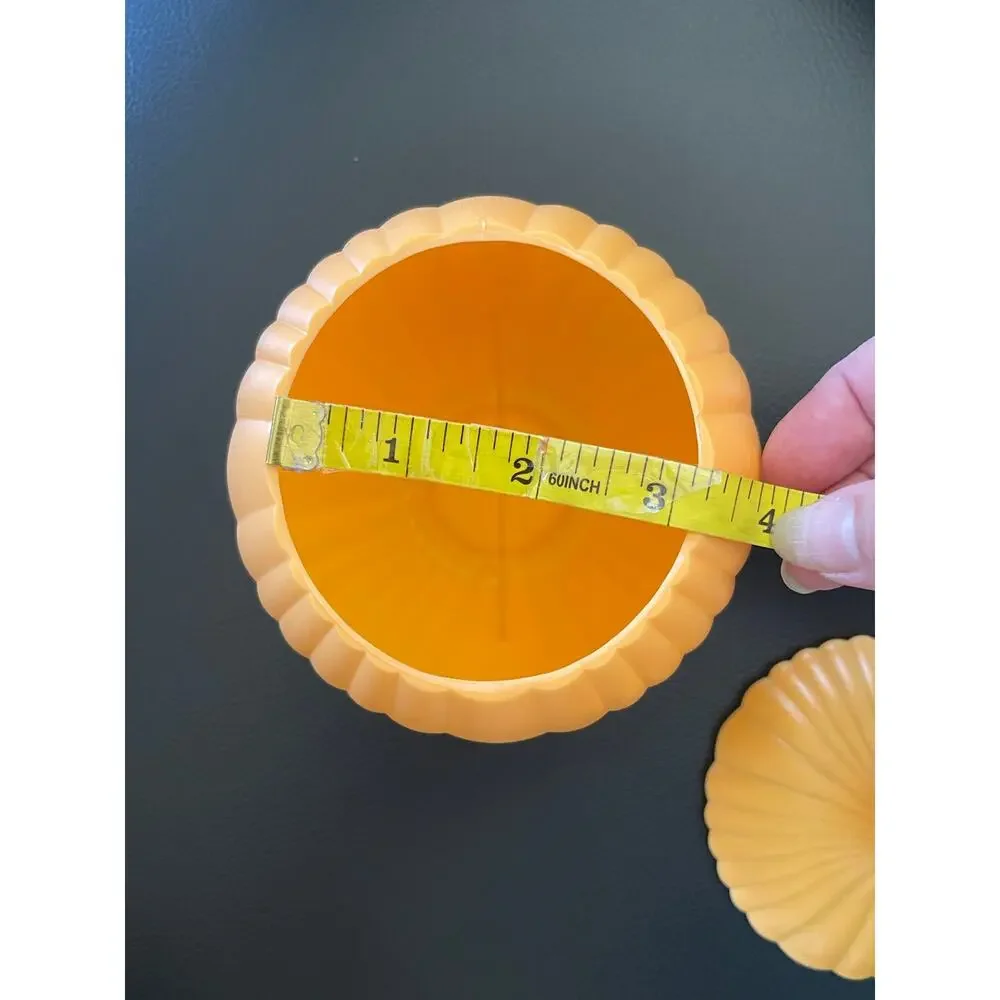 1 Piece Plastic Yellow Onion Saver